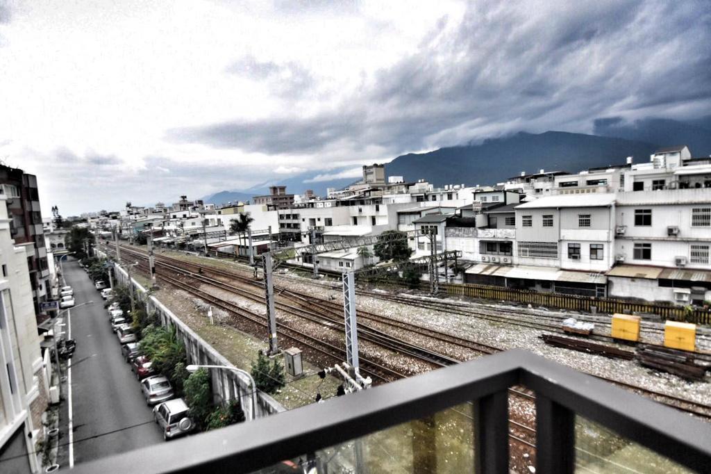 Railway Hualien Hostel Ngoại thất bức ảnh